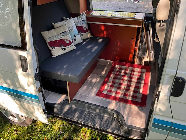 1998 volkswagen tdi syncro 4x4 kampeerbus, s-215-pn - afbeelding 25 van  37