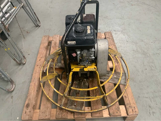 1998 wacker ct36adt betonvlinder 90cm - afbeelding 19 van  19