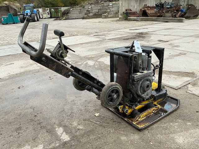 1998 wacker dps 3060 trilplaat - afbeelding 2 van  8