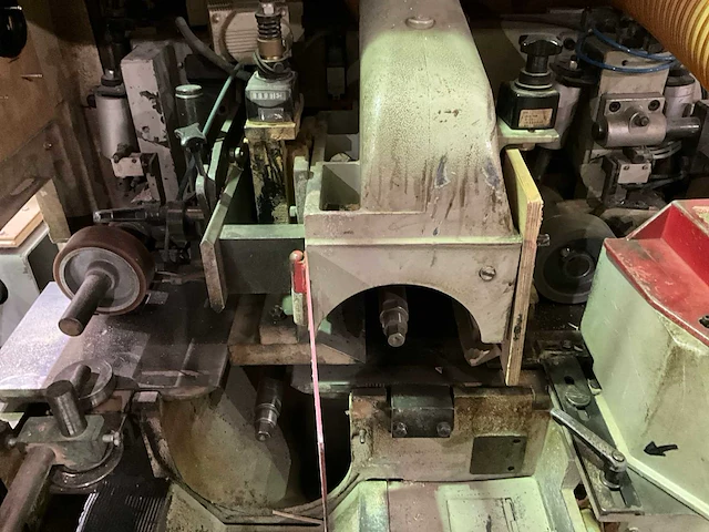 1998 weinig unimat 23e vierzijdige profileer- en schaafmachine v.v. masterwood euromec feeder - afbeelding 20 van  20