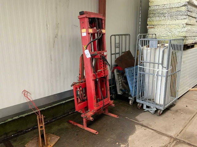 1998 wifo hm 240-1000 hefmast met balenklem - afbeelding 1 van  7