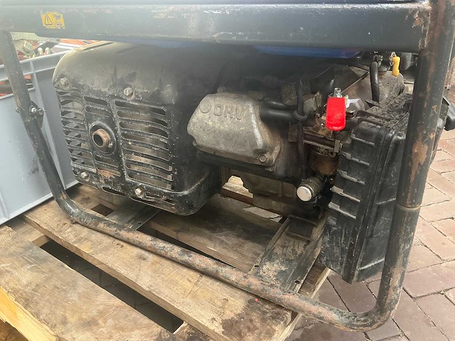 1998 yamaha ef5500e aggregaat - afbeelding 9 van  10