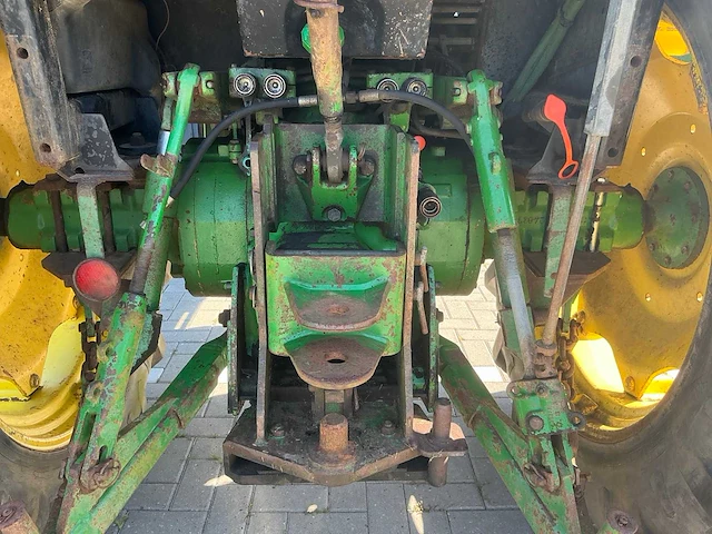 19987 john deere 2140 oldtimer tractor - afbeelding 10 van  31