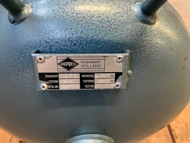 1999 airpress k200-600 zuigercompressor - afbeelding 3 van  13