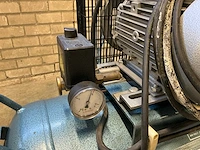 1999 airpress k200-600 zuigercompressor - afbeelding 9 van  13