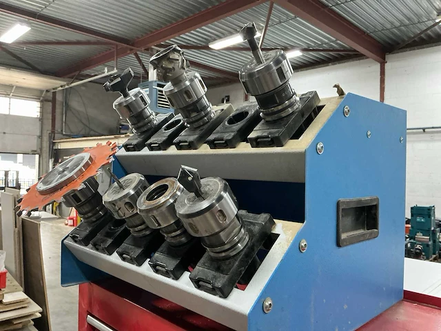 1999 anderson industrial corp stratos fd-c cnc freesmachine incl gereedschappen! - afbeelding 50 van  59