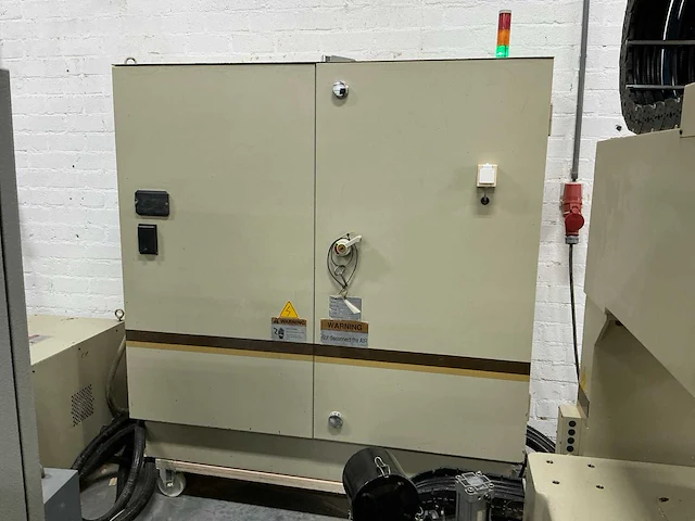 1999 anderson industrial corp stratos fd-c cnc freesmachine incl gereedschappen! - afbeelding 57 van  59
