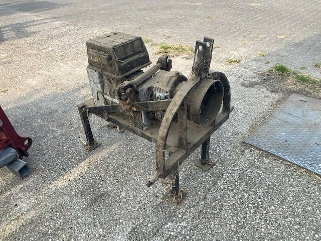 1999 bredenoord br-tractorset noodstroomaggregaat - afbeelding 4 van  8