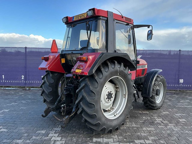 1999 case ih 4230 xl vierwielaangedreven landbouwtractor - afbeelding 20 van  25