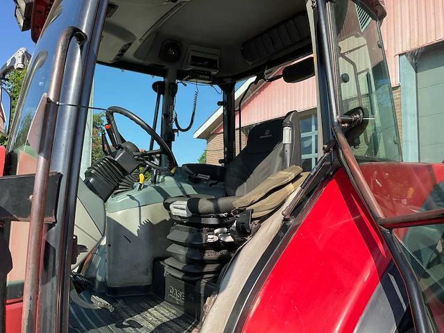 1999 case ih mx 135 vierwielaangedreven landbouwtractor - afbeelding 16 van  33