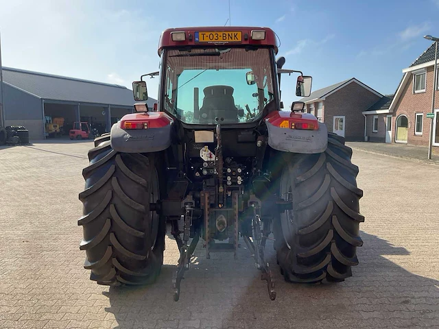 1999 case ih mx 135 vierwielaangedreven landbouwtractor - afbeelding 31 van  33