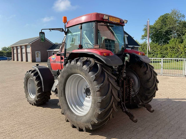 1999 case ih mx 135 vierwielaangedreven landbouwtractor - afbeelding 32 van  33