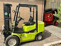 1999 clark cdp30h vorkheftruck - afbeelding 9 van  15