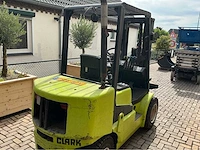 1999 clark cdp30h vorkheftruck - afbeelding 12 van  15
