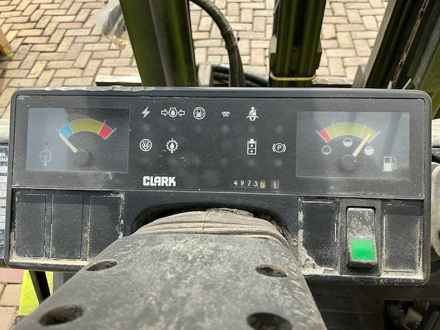 1999 clark cdp30h vorkheftruck - afbeelding 15 van  15