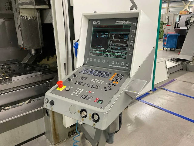 1999 deckel dmc 100v hi-dyn cnc freesmachine - afbeelding 4 van  44