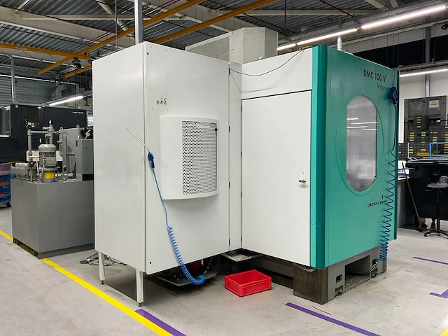 1999 deckel dmc 100v hi-dyn cnc freesmachine - afbeelding 23 van  44