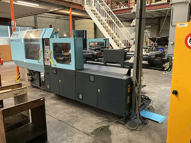 1999 demag ergotech 125/475-610 spuitgietmachine - afbeelding 11 van  18