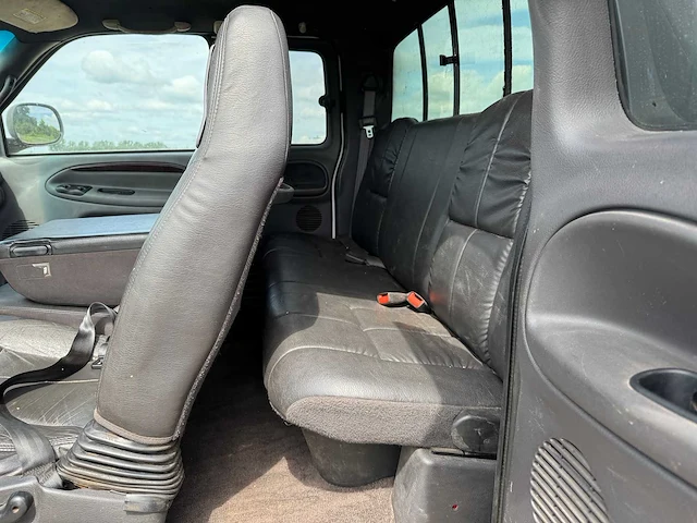 1999 dodge ram 2500 5.9 cummins - afbeelding 15 van  27