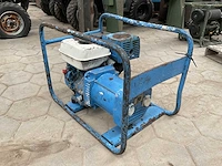 1999 europower ep4100 stroomgenerator - afbeelding 2 van  6