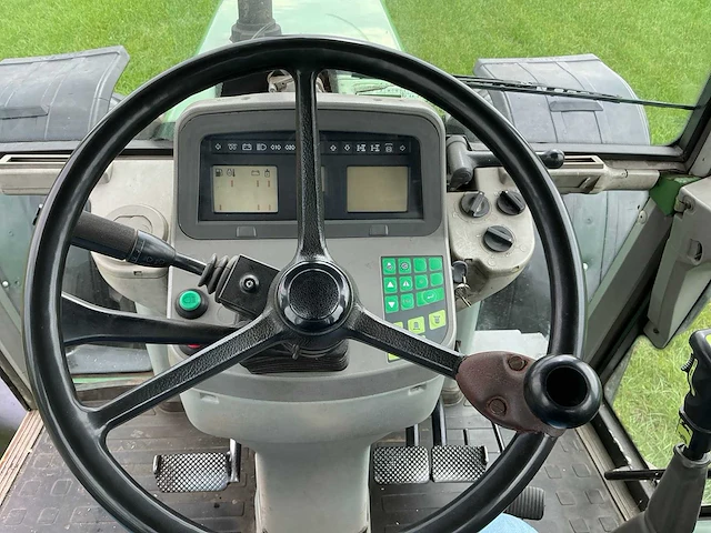 1999 fendt favorit 822 turboshift vierwielaangedreven landbouwtractor - afbeelding 24 van  42