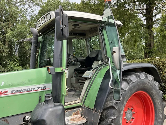 1999 fendt vario favorit 716 vierwielaangedreven landbouwtractor - afbeelding 17 van  37