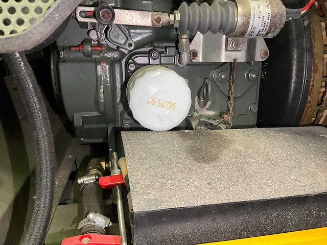 1999 fermont division mep-802a stroomgenerator op aanhangwagen - afbeelding 15 van  16