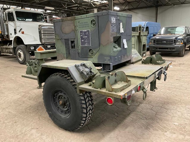 1999 fermont division mep-802a stroomgenerator op aanhangwagen - afbeelding 5 van  16