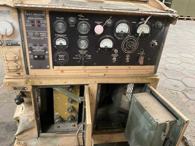 1999 fermont mep-803a stroomgenerator - afbeelding 11 van  16