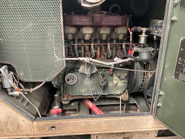 1999 fermont mep-803a stroomgenerator - afbeelding 13 van  16