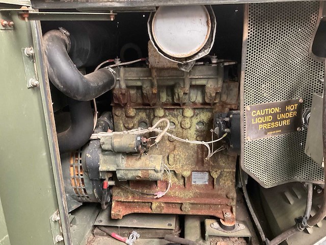 1999 fermont mep-803a stroomgenerator - afbeelding 15 van  16