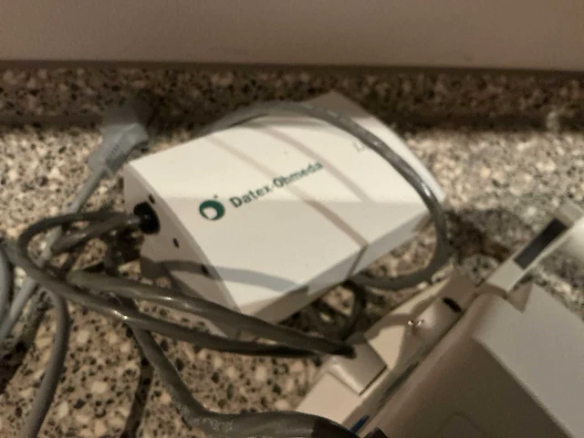 1999 ge datex ohmeda light bewakingsmonitor - afbeelding 5 van  6