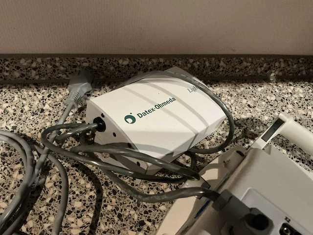 1999 ge datex ohmeda light bewakingsmonitor - afbeelding 6 van  6
