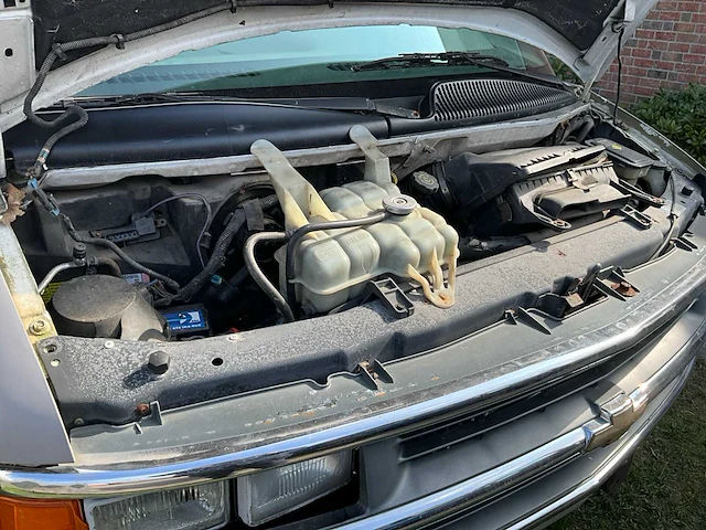 1999 gmc chevrolet 3500 camper - afbeelding 18 van  36
