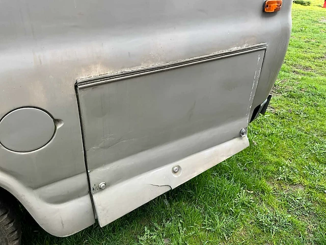 1999 gmc chevrolet 3500 camper - afbeelding 22 van  36