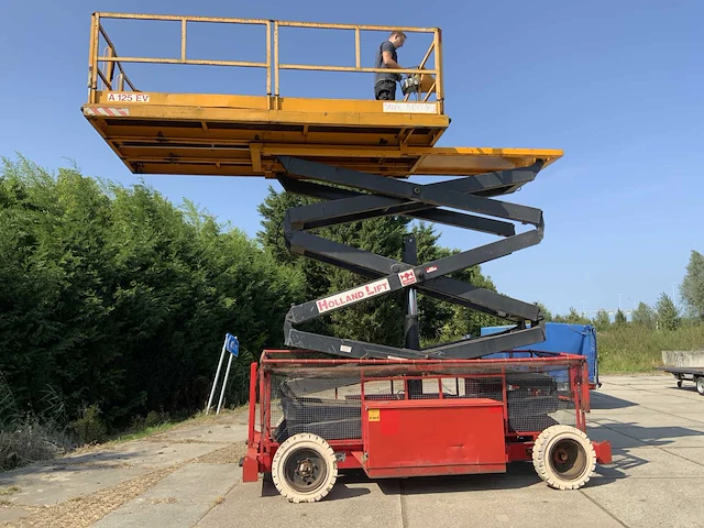 1999 holland lift twistar a125-ev hoogwerker - afbeelding 13 van  16