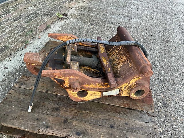 1999 hydraulische snelwissel cw40 - afbeelding 5 van  10