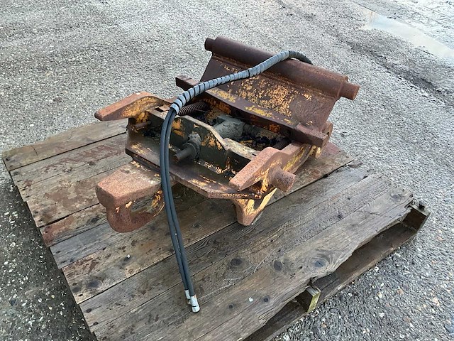 1999 hydraulische snelwissel cw40 - afbeelding 6 van  10