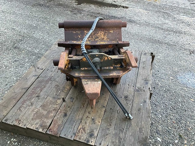 1999 hydraulische snelwissel cw40 - afbeelding 7 van  10