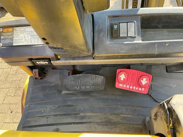1999 hyster j3.00 xm vorkheftruck - afbeelding 10 van  18