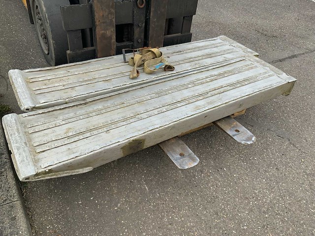 1999 kröger nutzfahrzeuge 3-assige oprijwagen - afbeelding 24 van  31