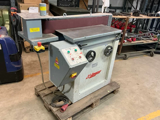 1999 lasm lvo120 oscilerende bandschuurmachine - afbeelding 3 van  6