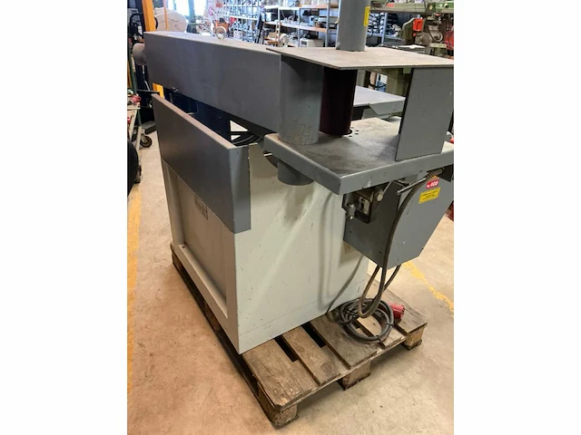 1999 lasm lvo120 oscilerende bandschuurmachine - afbeelding 4 van  6