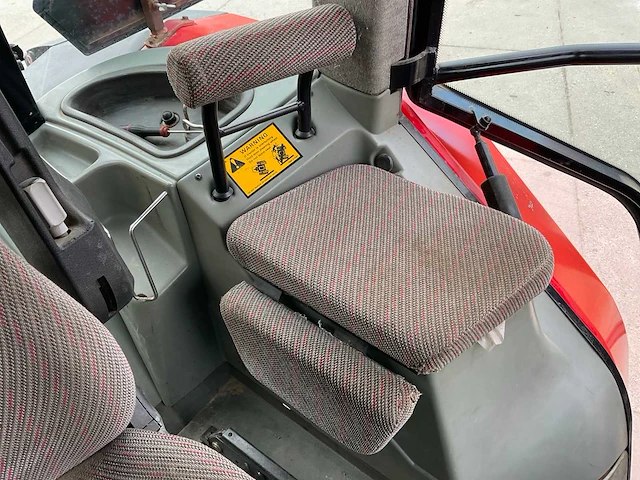 1999 massey ferguson 6265 vierwielaangedreven landbouwtractor - afbeelding 28 van  43