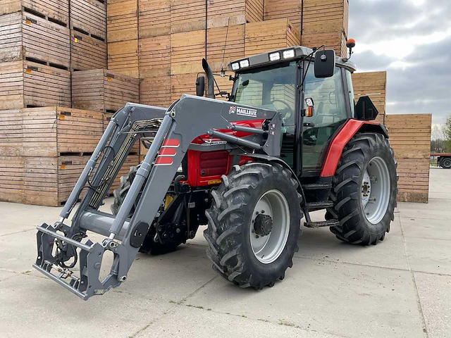 1999 massey ferguson 6265 vierwielaangedreven landbouwtractor - afbeelding 38 van  43
