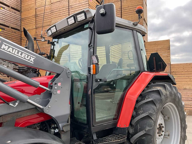 1999 massey ferguson 6265 vierwielaangedreven landbouwtractor - afbeelding 43 van  43