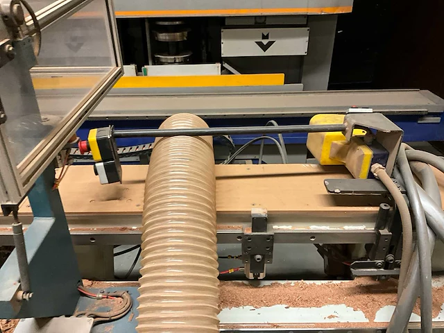 1999 masterwood tek2004f cnc houtfrees - afbeelding 8 van  9