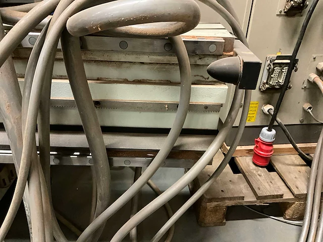 1999 masterwood tek2004f cnc houtfrees - afbeelding 9 van  9