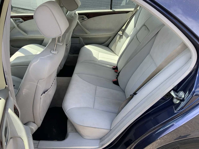 1999 mercedes-benz e-klasse 240 personenauto - afbeelding 24 van  49