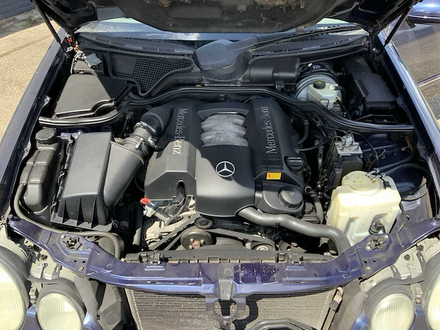 1999 mercedes-benz e-klasse 240 personenauto - afbeelding 39 van  49